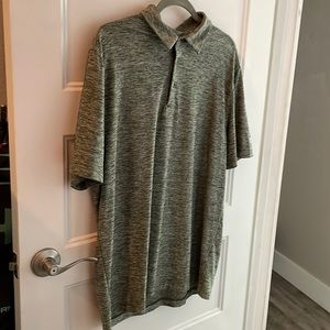 Under Armour Large polo style dry fit mens shirt.